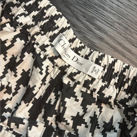 Christian Dior Houndstooth Shorts - Picture 6 of 8